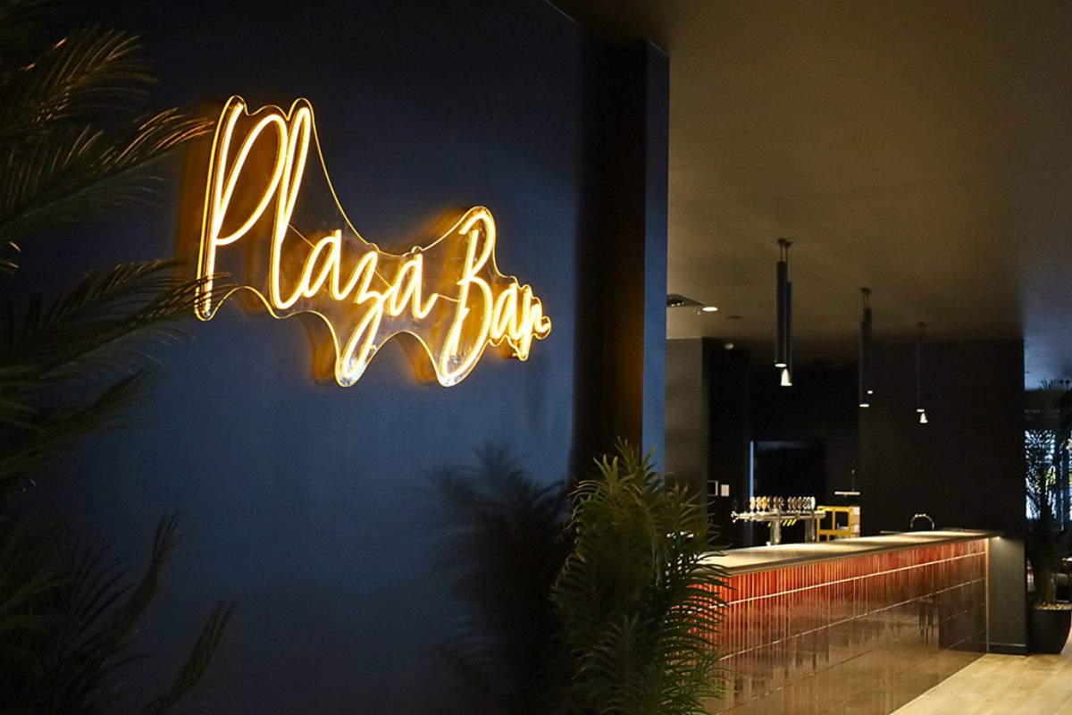 TCH-Plaza-Bar